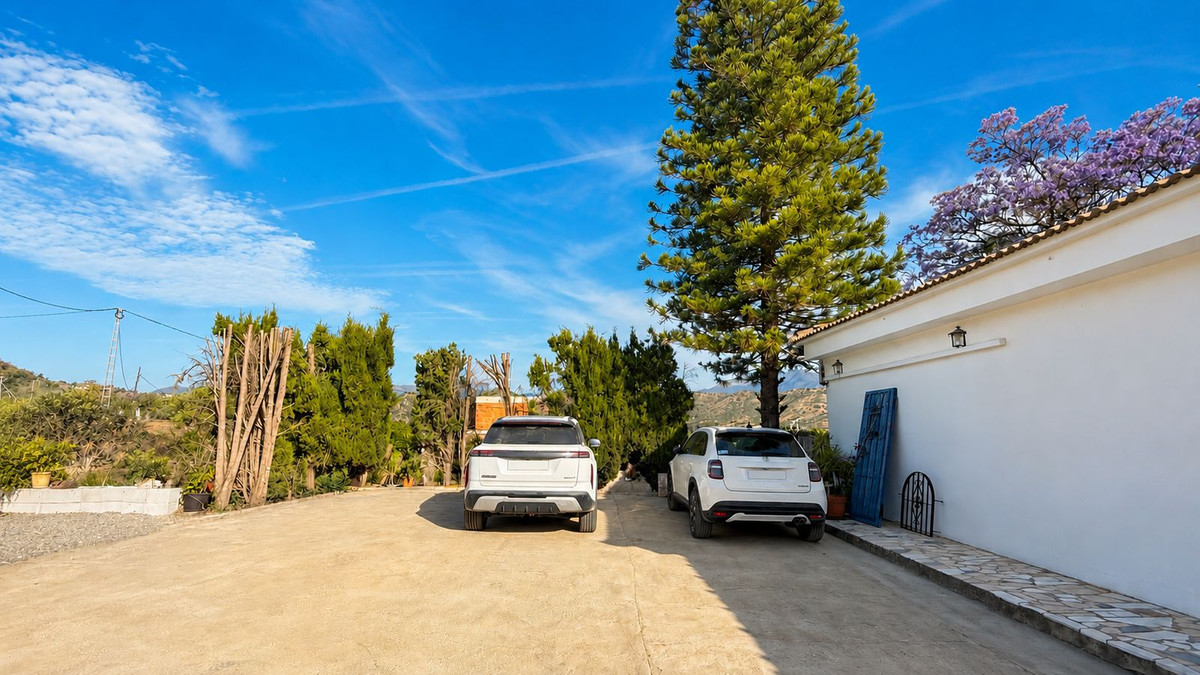 Se vende Finca - Cortijo de 7 dormitorios en Costa Del Sol, Málaga, España