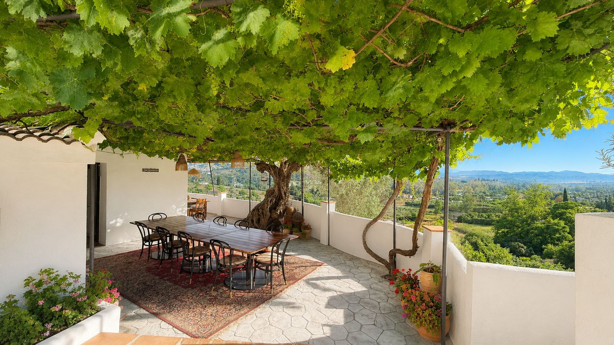 Se vende Finca - Cortijo de 7 dormitorios en Costa Del Sol, Málaga, España