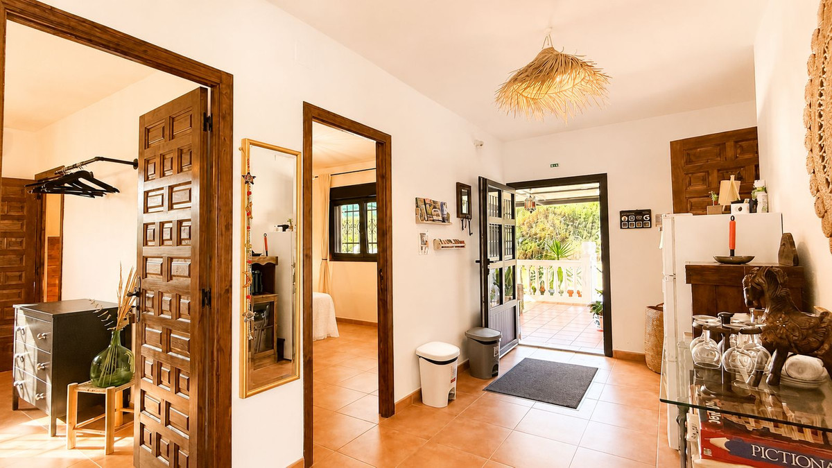 Se vende Finca - Cortijo de 7 dormitorios en Costa Del Sol, Málaga, España