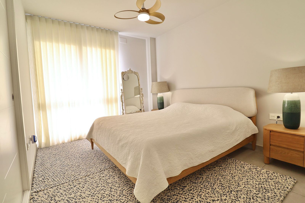 Se vende Apartamento Planta Baja de 3 dormitorios en Costa Del Sol, Málaga, España