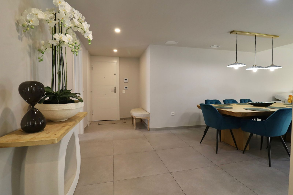 Se vende Apartamento Planta Baja de 3 dormitorios en Costa Del Sol, Málaga, España