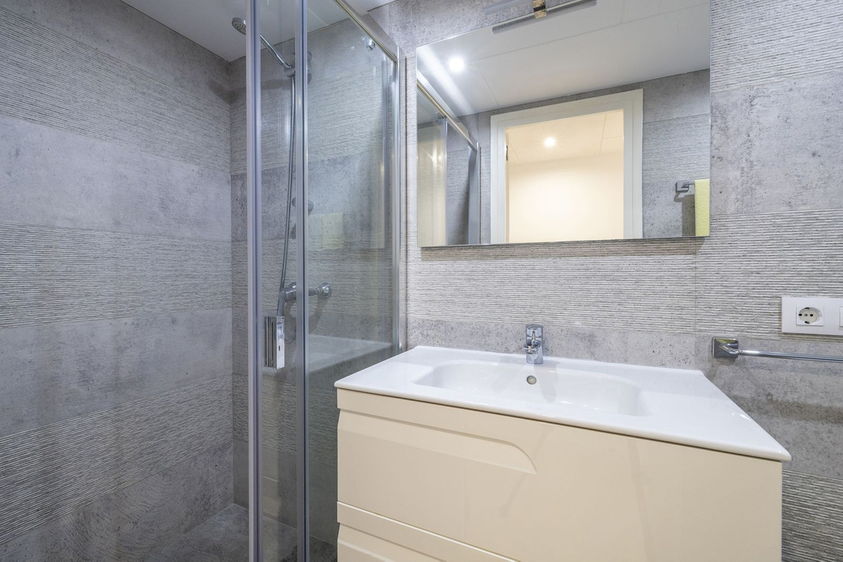 6 Bed Townhouse for sale in Javea Costa Blanca, Alicante, Spain