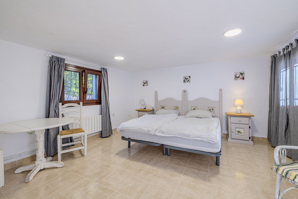 6 Bed Townhouse for sale in Javea Costa Blanca, Alicante, Spain