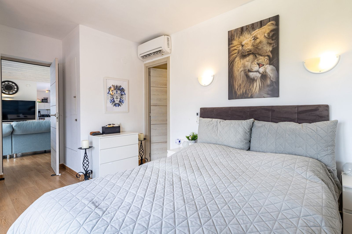 Se vende Villa - Chalet de 3 dormitorios en Costa Blanca, Alicante, España