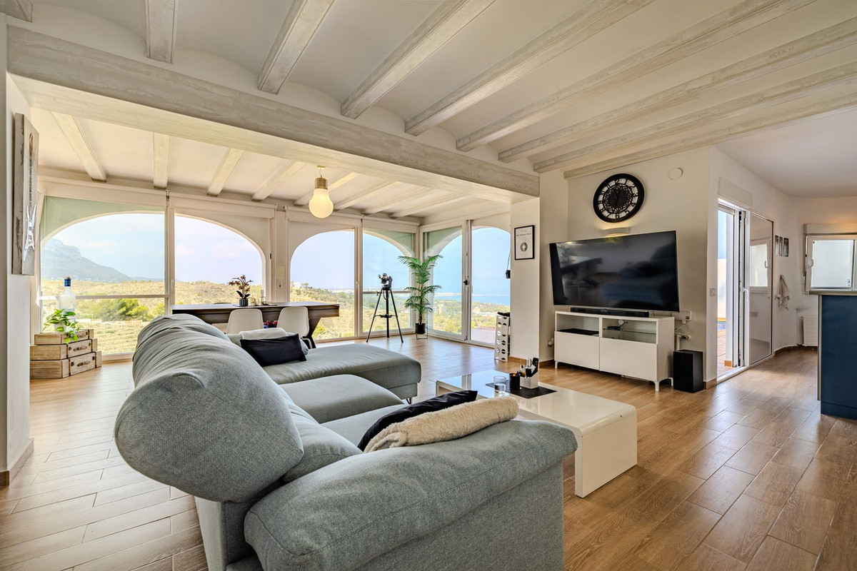 Se vende Villa - Chalet de 3 dormitorios en Costa Blanca, Alicante, España