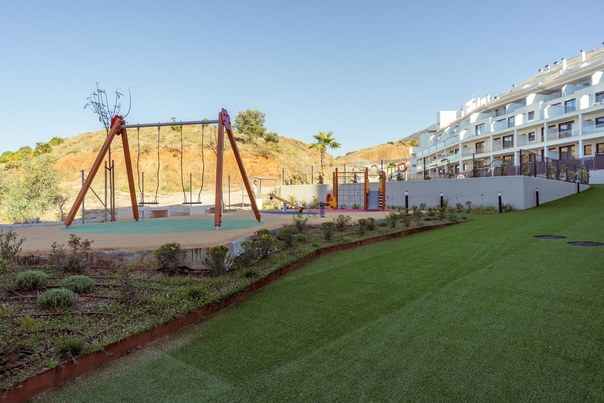 2 Bed Apartment for sale in Torreblanca Costa Del Sol, Málaga, Spain
