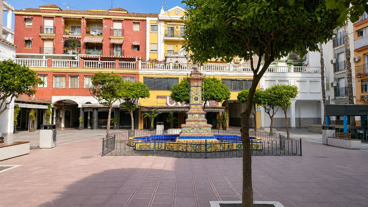 Se vende Ático de 4 dormitorios en Costa Del Sol, Cadiz, España