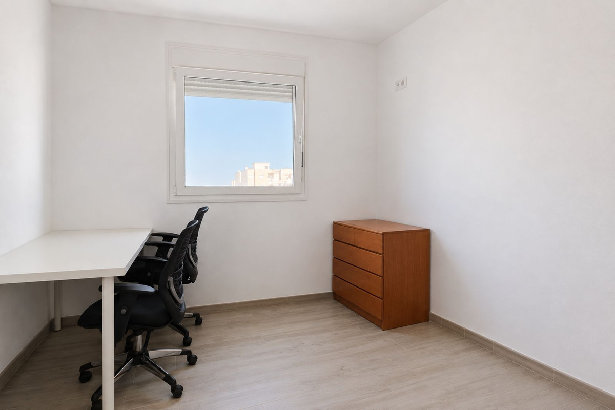 Se vende Ático de 4 dormitorios en Costa Del Sol, Cadiz, España