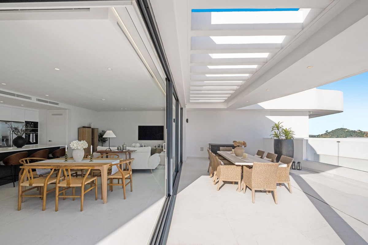 3 Bed Apartment for sale in Ojén Costa Del Sol, Málaga, Spain