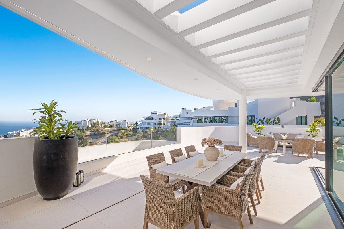 3 Bed Apartment for sale in Ojén Costa Del Sol, Málaga, Spain
