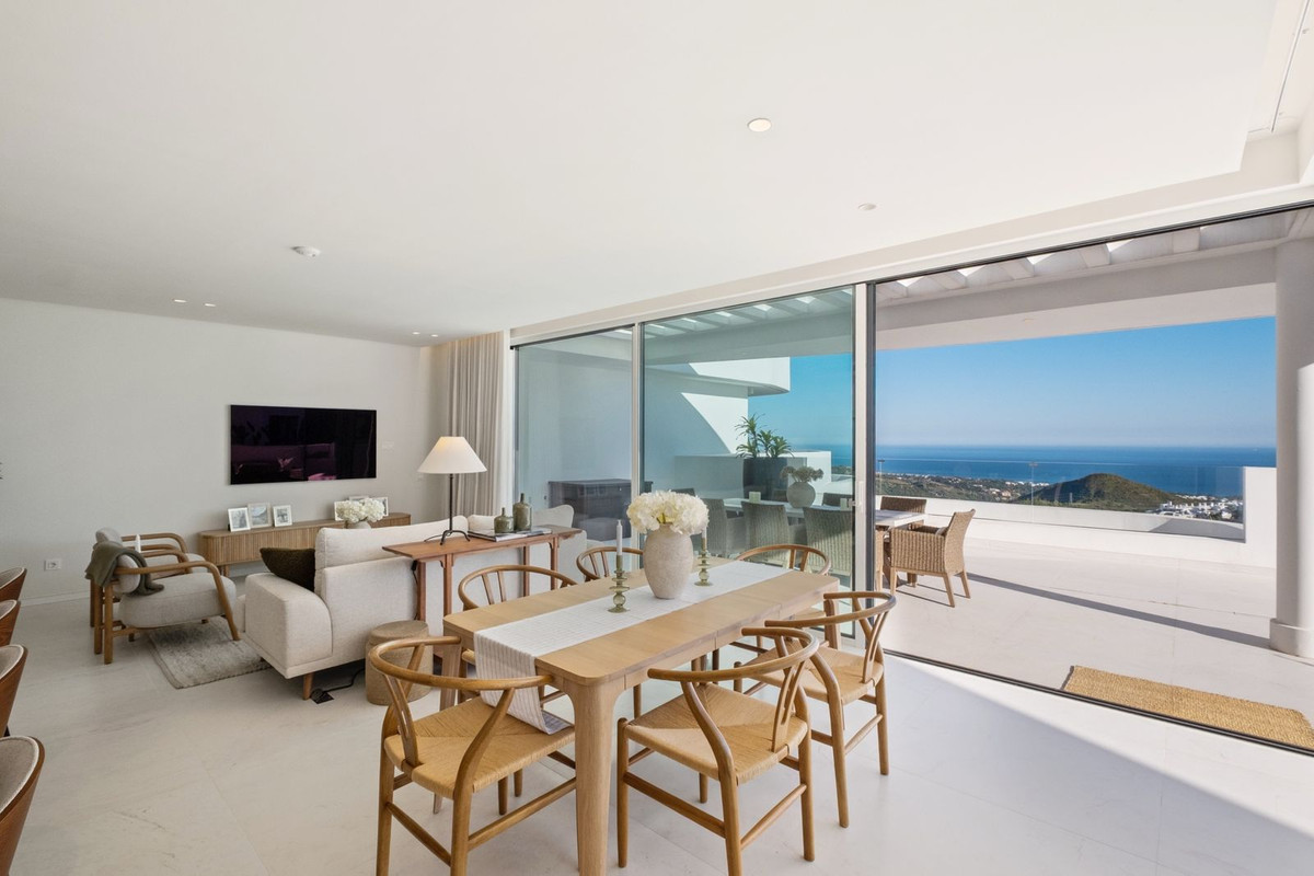 3 Bed Apartment for sale in Ojén Costa Del Sol, Málaga, Spain