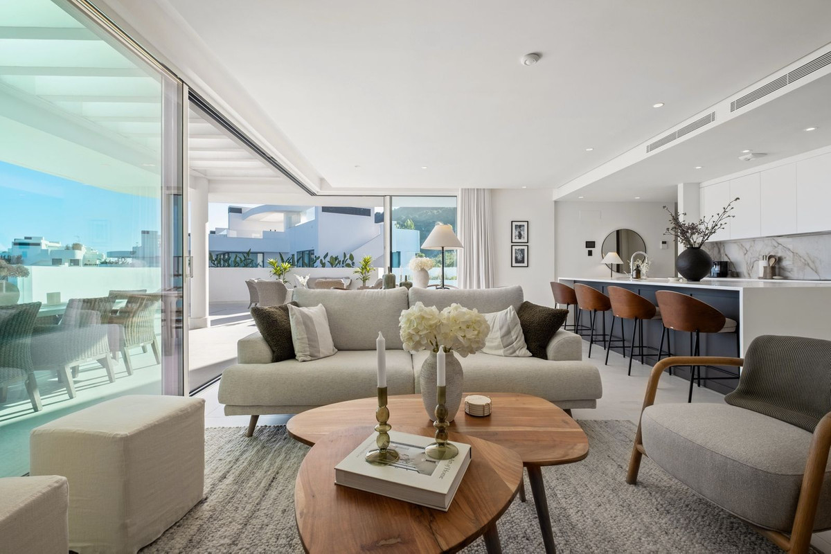 3 Bed Apartment for sale in Ojén Costa Del Sol, Málaga, Spain