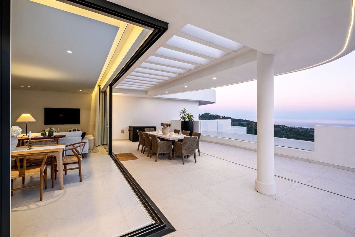 3 Bed Apartment for sale in Ojén Costa Del Sol, Málaga, Spain