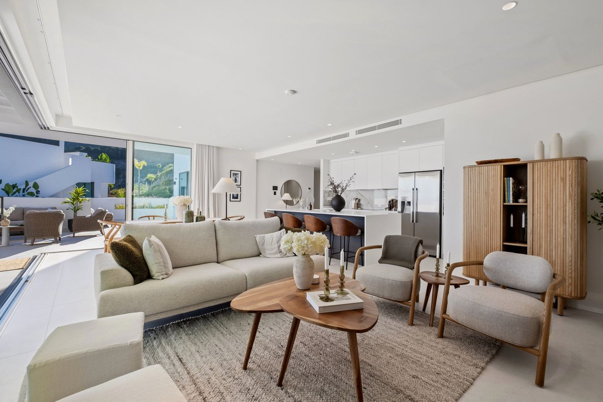 3 Bed Apartment for sale in Ojén Costa Del Sol, Málaga, Spain