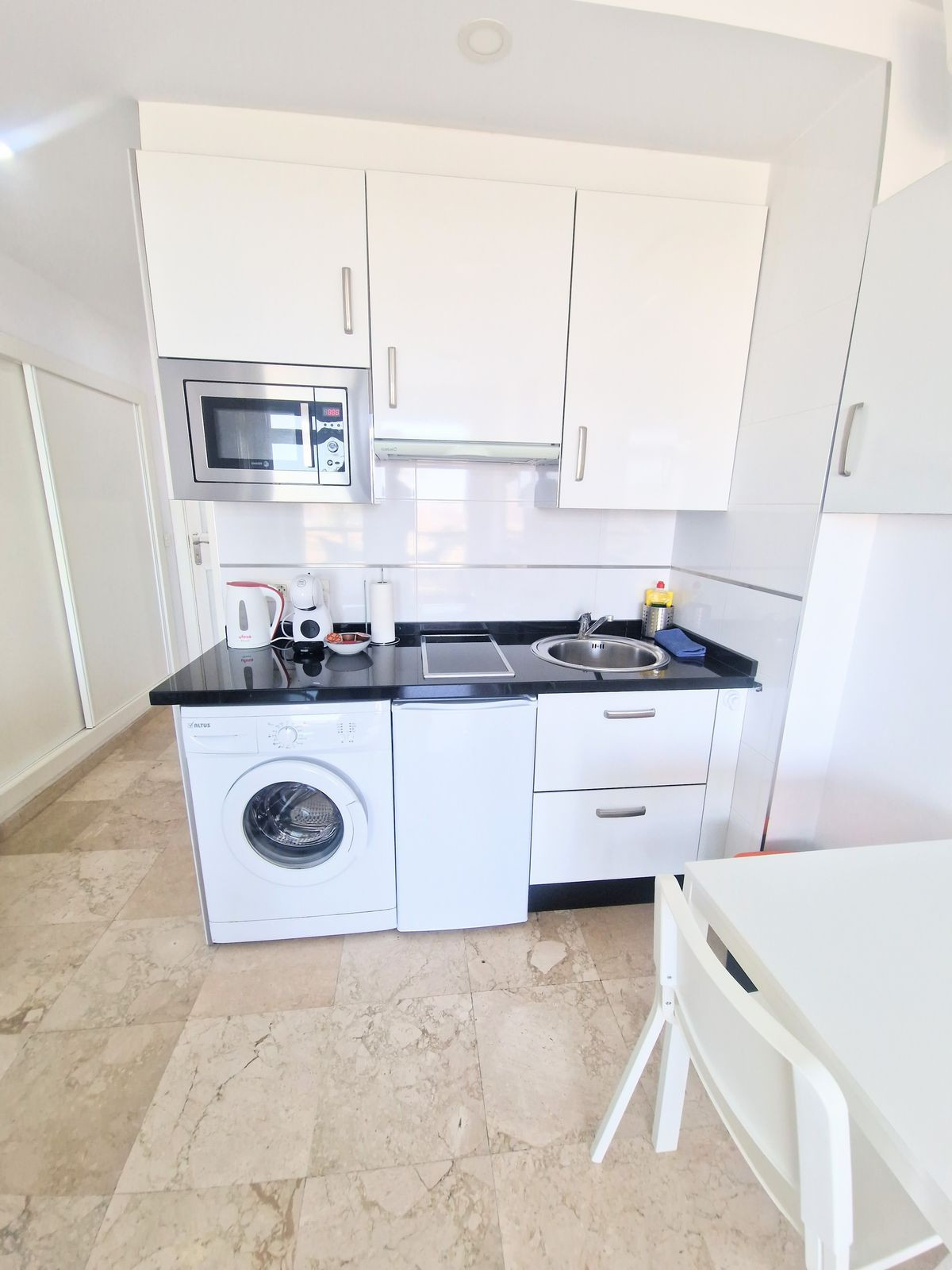 Se vende Estudio Planta Media de 1 dormitorios en Costa Del Sol, Málaga, España