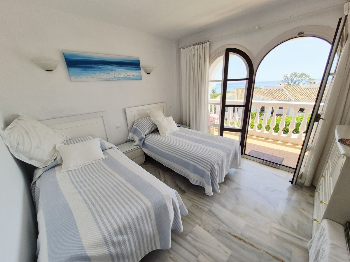 2 Bed Apartment for sale in Riviera Del Sol Costa Del Sol, Málaga, Spain