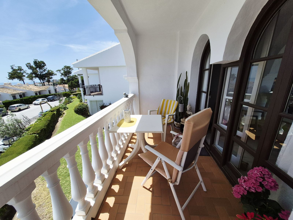 2 Bed Apartment for sale in Riviera Del Sol Costa Del Sol, Málaga, Spain