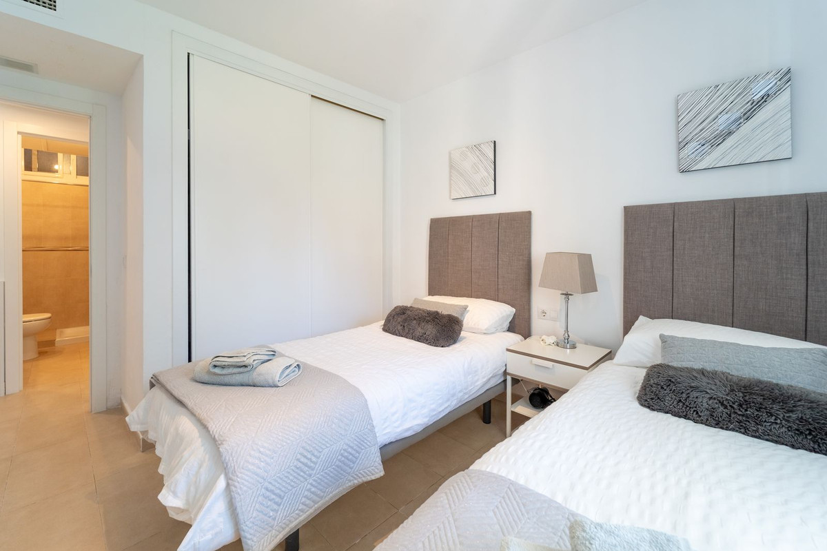 2 Bed Apartment for sale in Torreblanca Costa Del Sol, Málaga, Spain