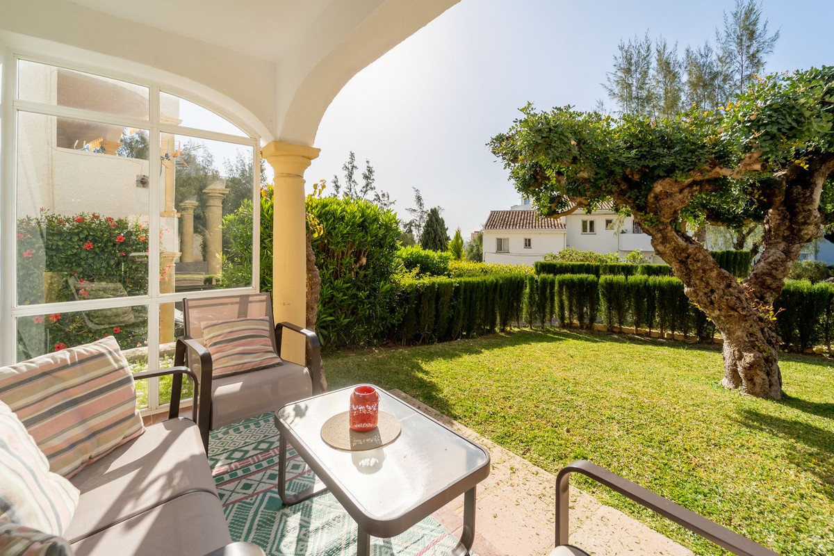 2 Bed Apartment for sale in Torreblanca Costa Del Sol, Málaga, Spain