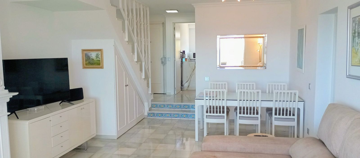 3 Bed Apartment for sale in Calahonda Costa Del Sol, Málaga, Spain