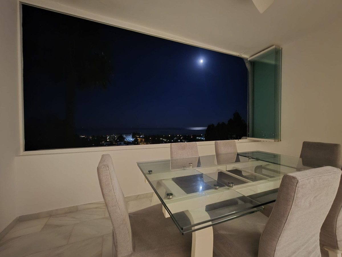 3 Bed Apartment for sale in Calahonda Costa Del Sol, Málaga, Spain