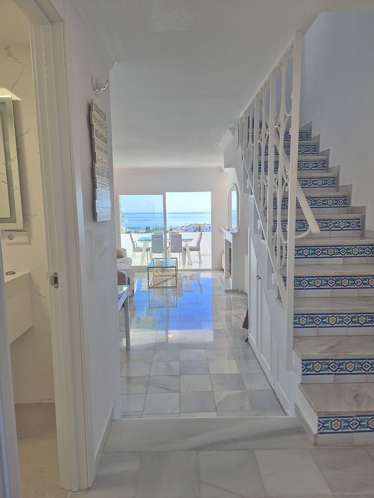 3 Bed Apartment for sale in Calahonda Costa Del Sol, Málaga, Spain