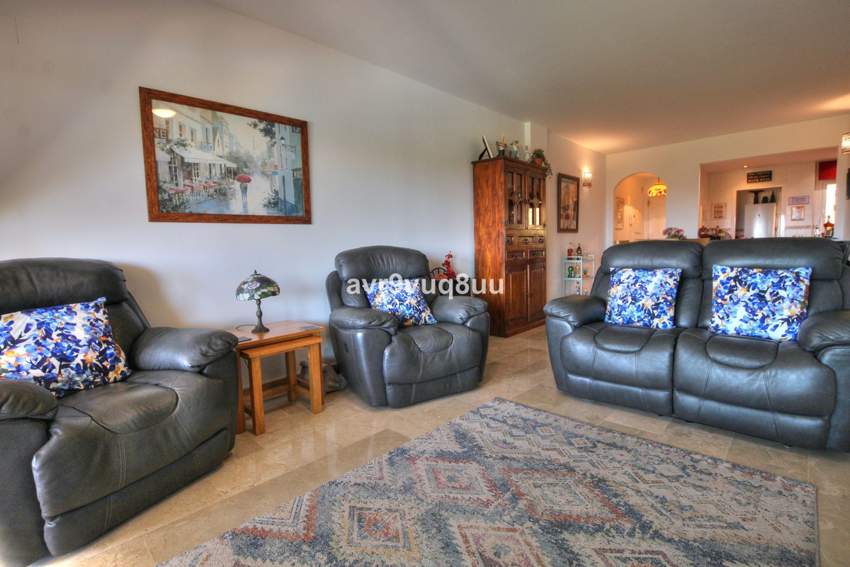 Se vende Apartamento Planta Media de 2 dormitorios en Costa Del Sol, Málaga, España