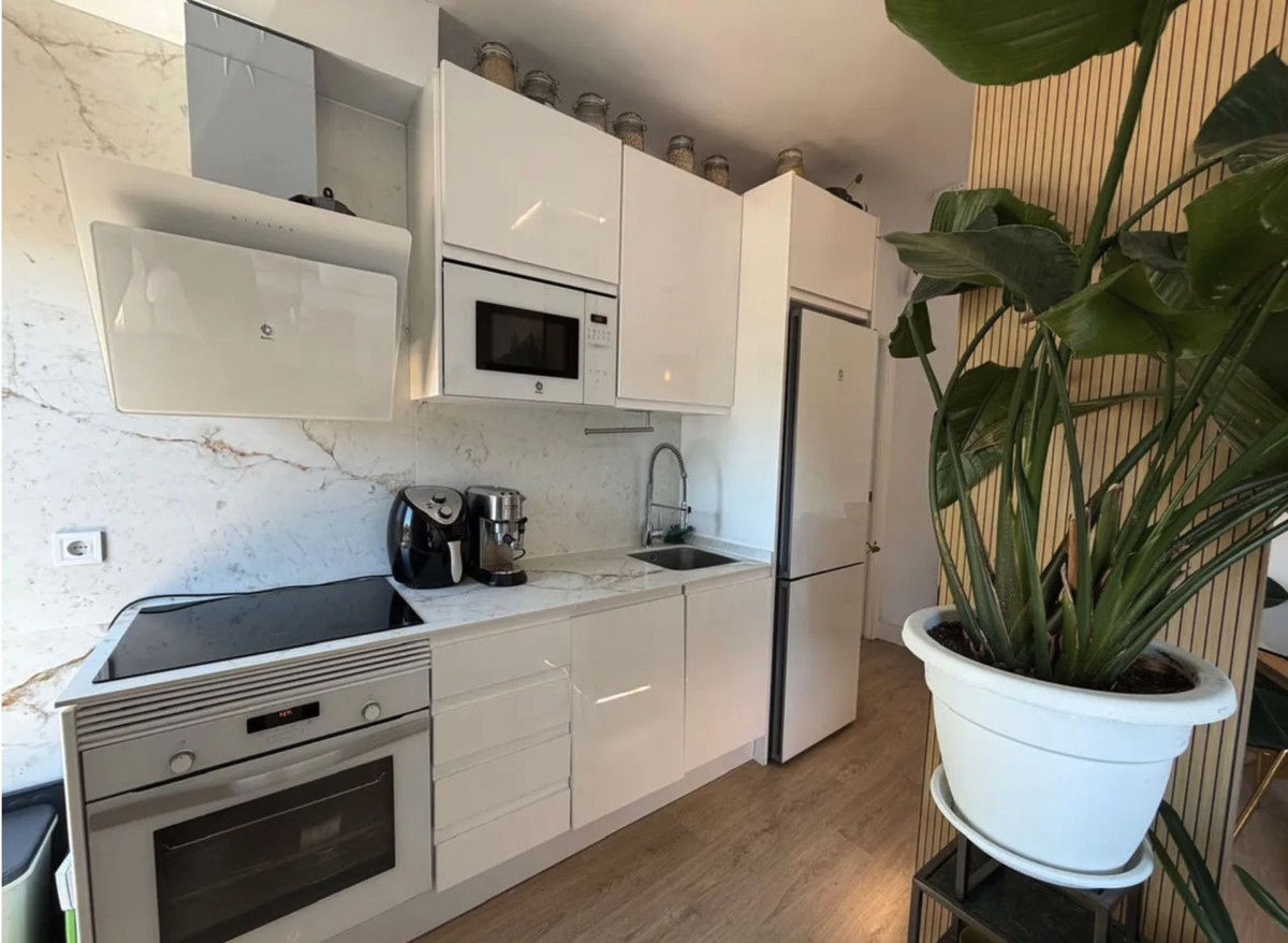 Se vende Apartamento Planta Media de 1 dormitorios en Costa Del Sol, Málaga, España