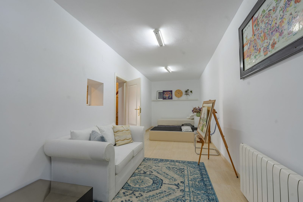 6 Bed Townhouse for sale in Málaga Centro Costa Del Sol, Málaga, Spain