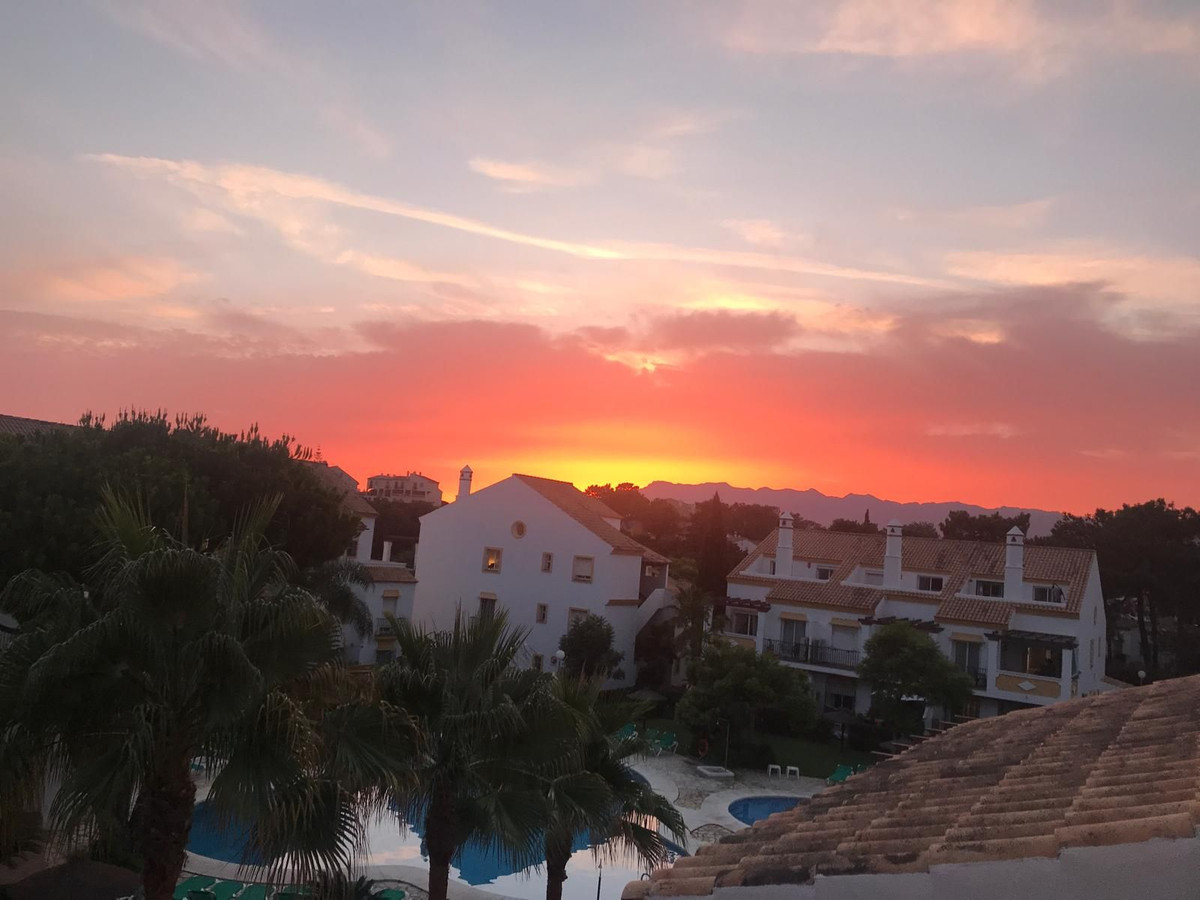 3 Bed Apartment for sale in Carib Playa Costa Del Sol, Málaga, Spain
