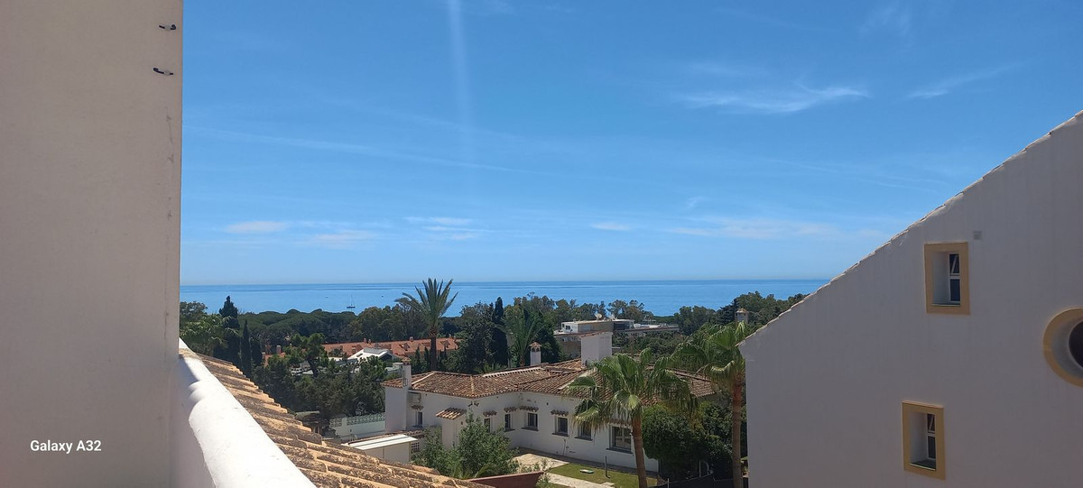 3 Bed Apartment for sale in Carib Playa Costa Del Sol, Málaga, Spain