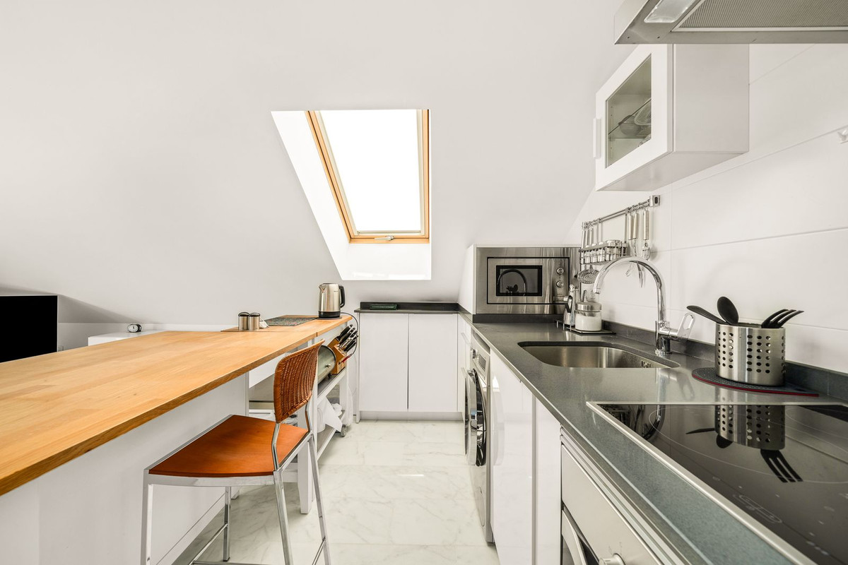 Se vende Ático de 2 dormitorios en Costa Del Sol, Málaga, España