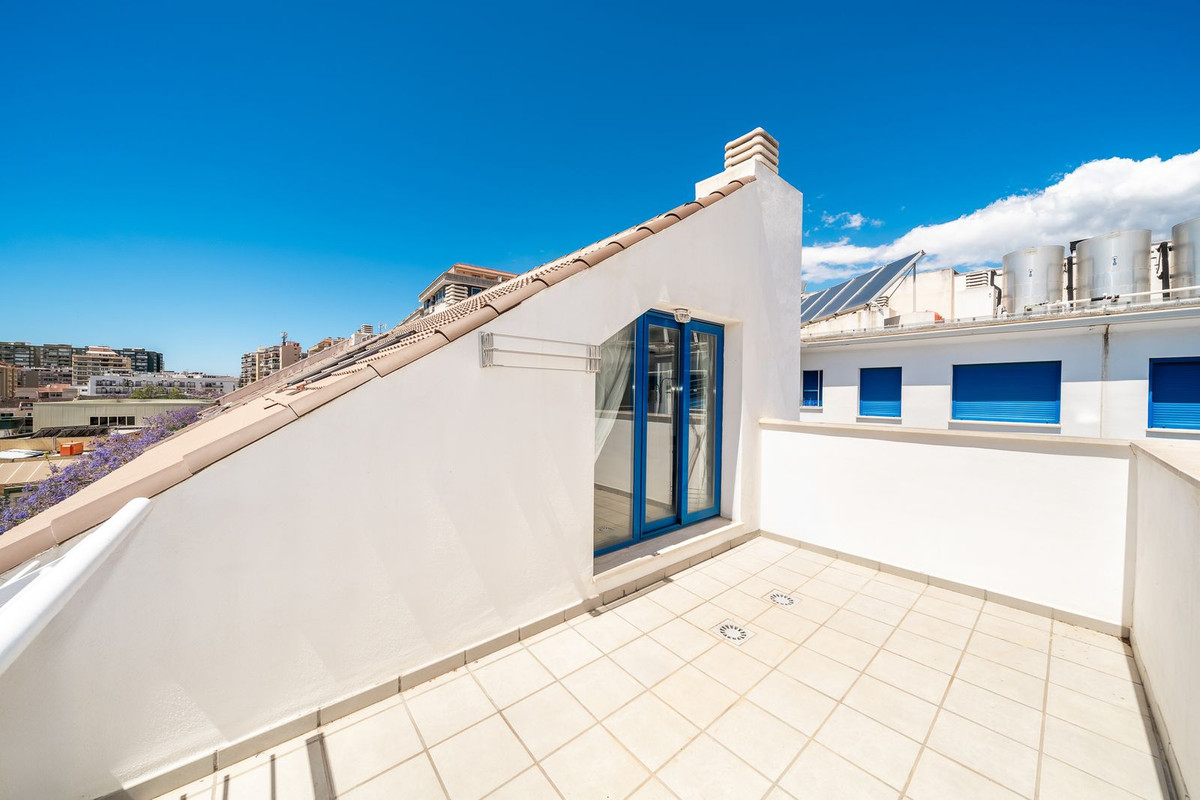 Se vende Ático de 2 dormitorios en Costa Del Sol, Málaga, España