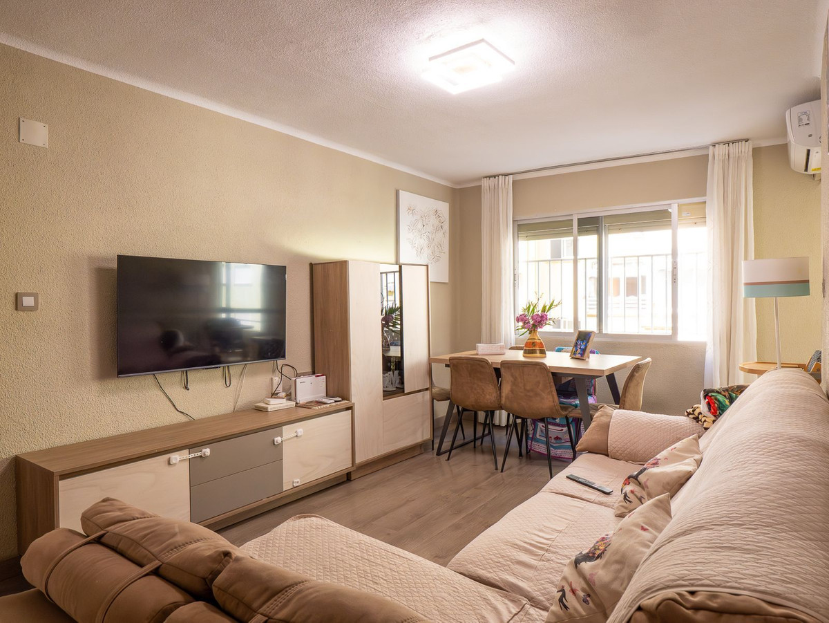 3 Bed Apartment for sale in Málaga Costa Del Sol, Málaga, Spain
