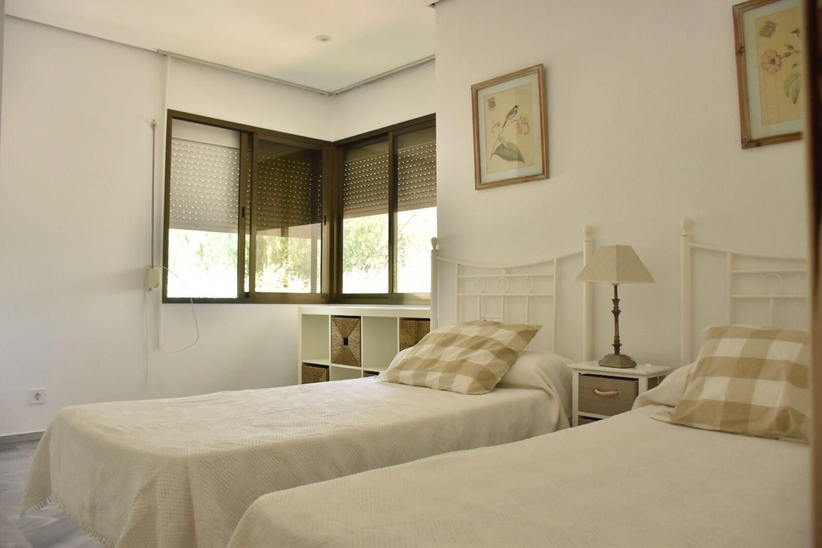 3 Bed Apartment for sale in Elviria Costa Del Sol, Málaga, Spain