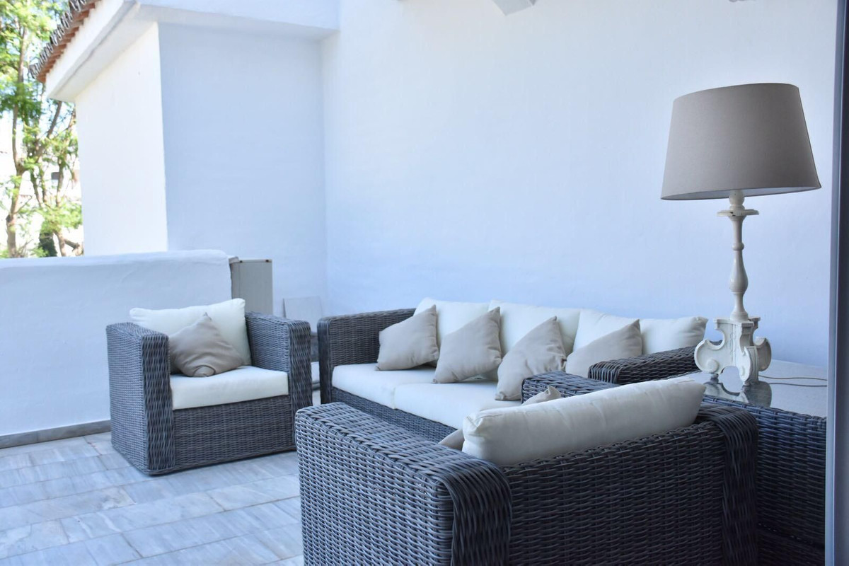 3 Bed Apartment for sale in Elviria Costa Del Sol, Málaga, Spain