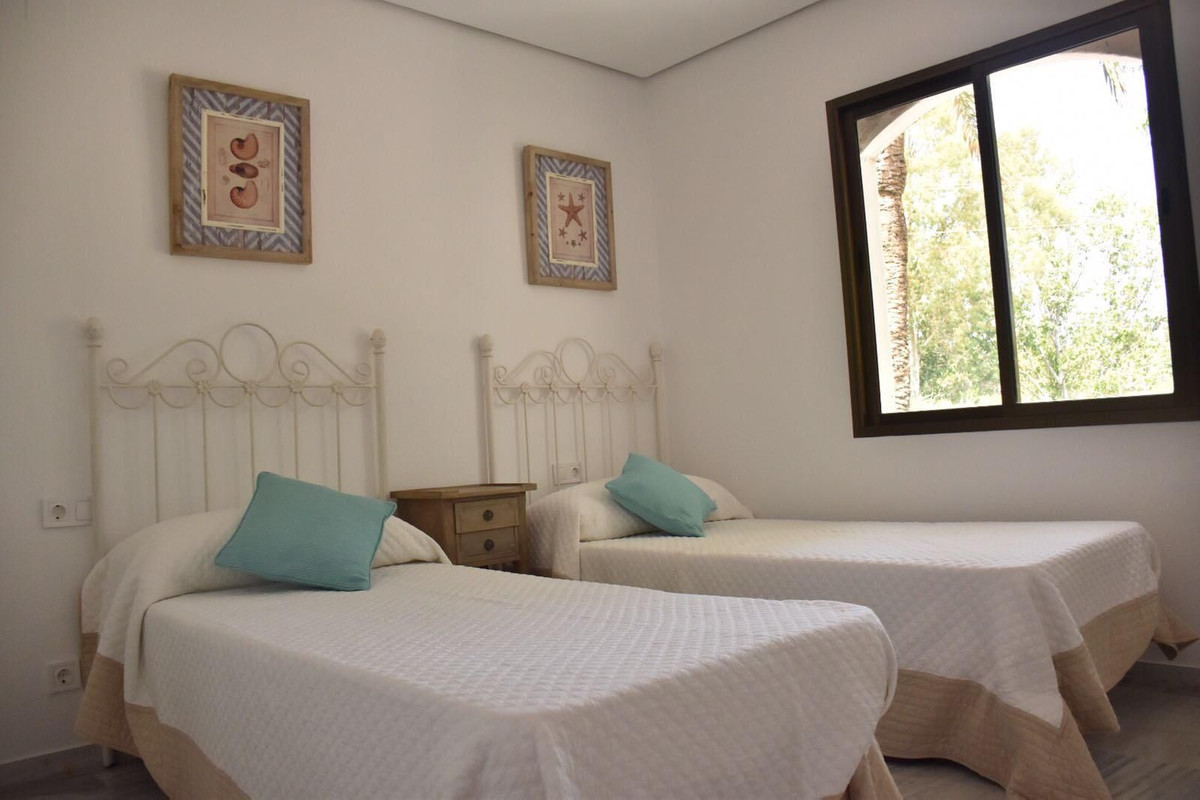 3 Bed Apartment for sale in Elviria Costa Del Sol, Málaga, Spain