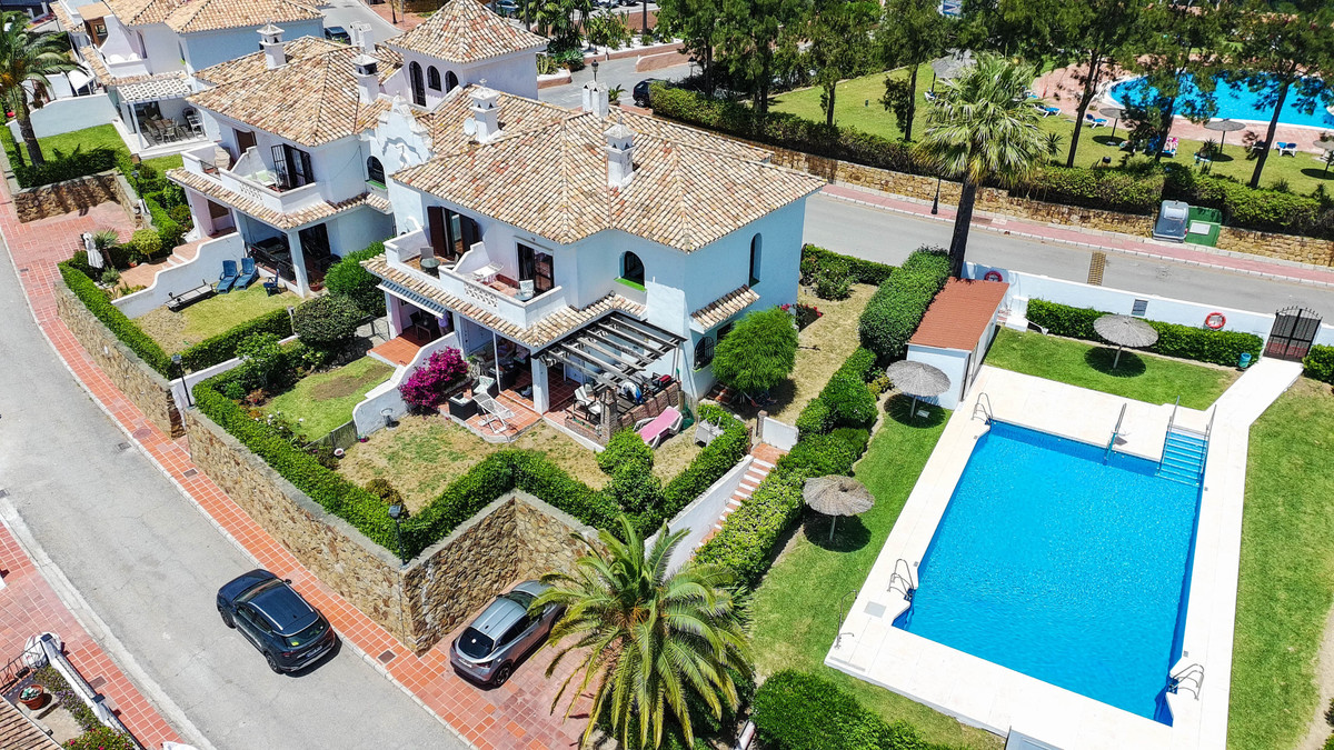 Se vende Adosada de 3 dormitorios en Costa Del Sol, Málaga, España