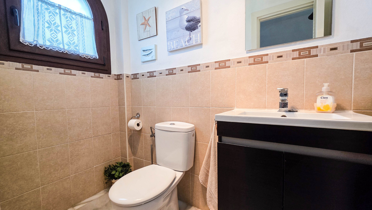 Se vende Adosada de 3 dormitorios en Costa Del Sol, Málaga, España