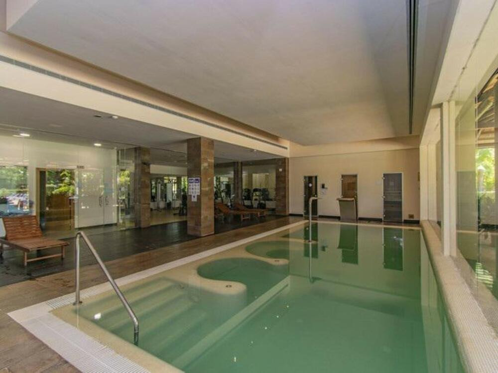5 Bed Apartment for sale in Benahavís Costa Del Sol, Málaga, Spain