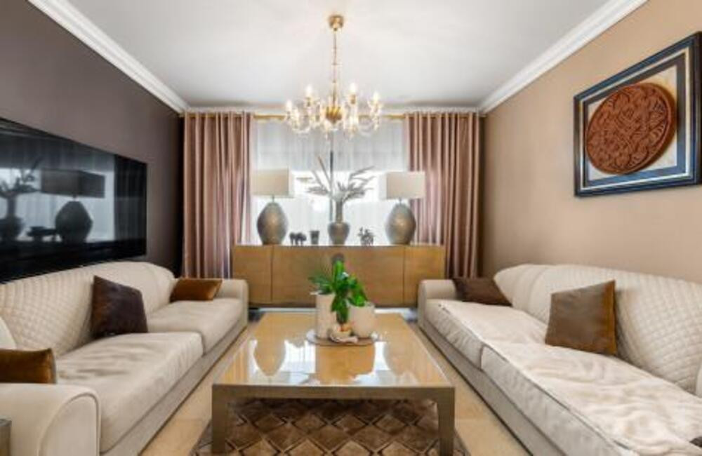 5 Bed Apartment for sale in Benahavís Costa Del Sol, Málaga, Spain