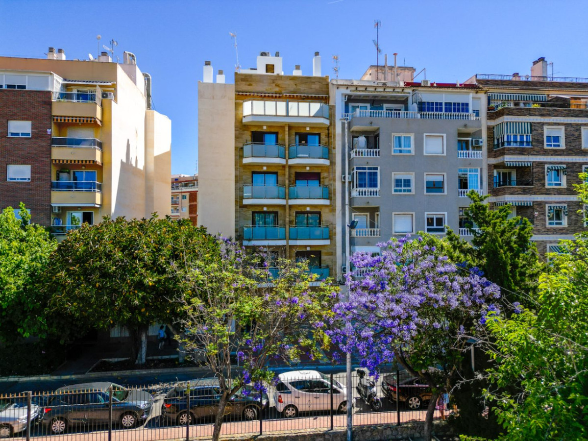 Se vende Apartamento Planta Media de 2 dormitorios en Costa Blanca, Alicante, España