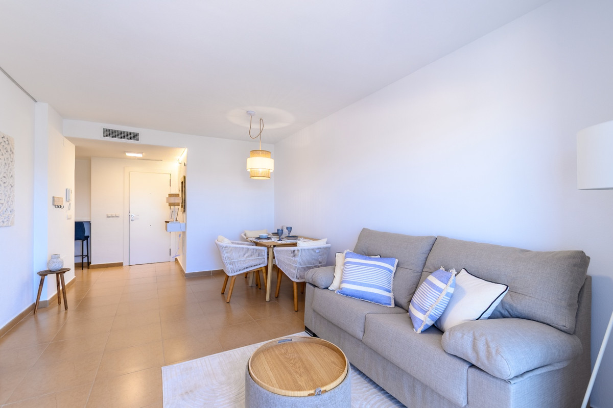 Se vende Apartamento Planta Media de 2 dormitorios en Costa Blanca, Alicante, España