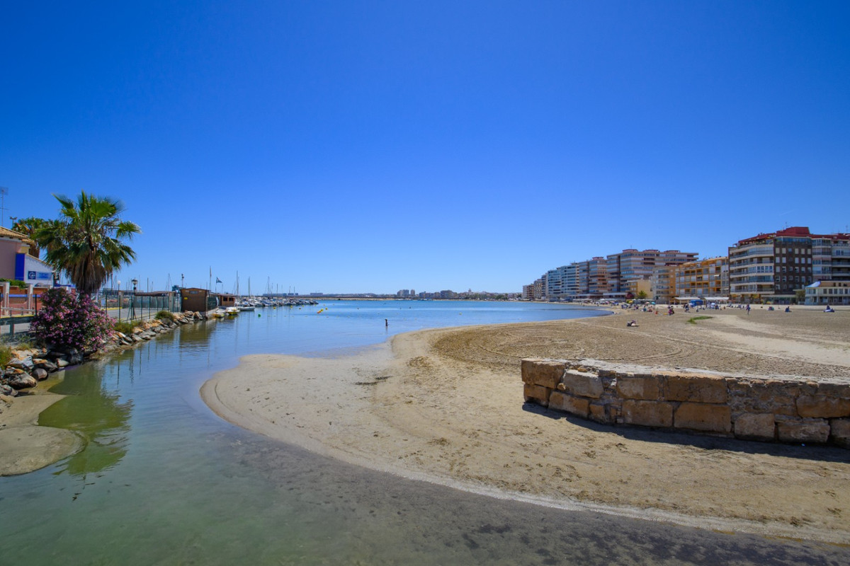 2 Bed Apartment for sale in Torrevieja Costa Blanca, Alicante, Spain