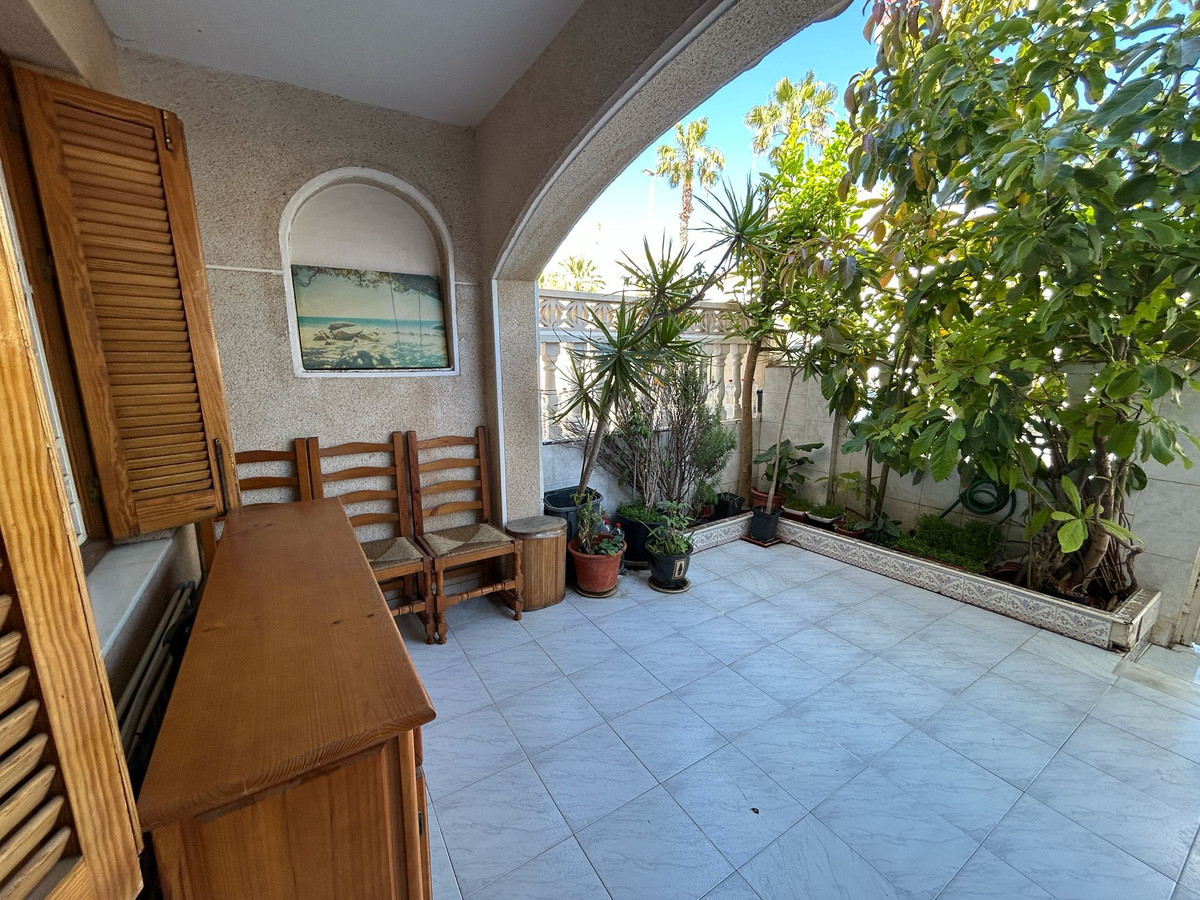 1 Bed Townhouse for sale in Torrevieja Costa Blanca, Alicante, Spain