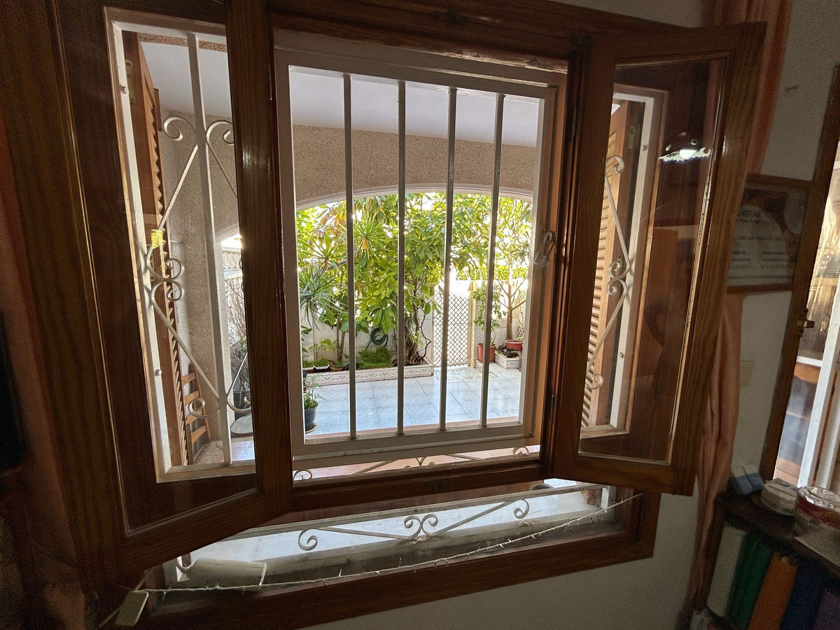 Se vende Adosada de 1 dormitorios en Costa Blanca, Alicante, España