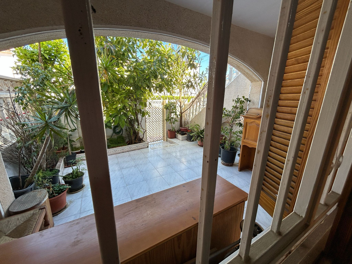 Se vende Adosada de 1 dormitorios en Costa Blanca, Alicante, España