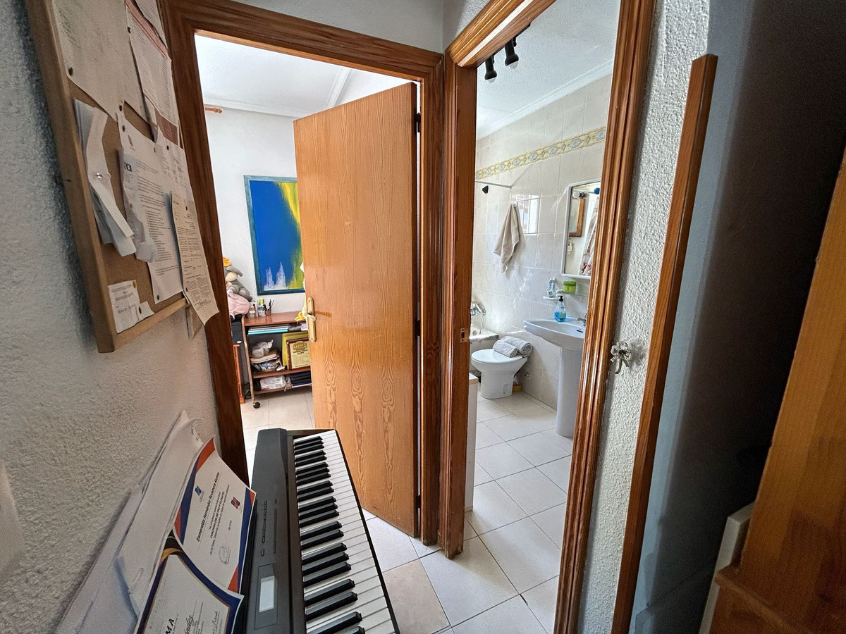 Se vende Adosada de 1 dormitorios en Costa Blanca, Alicante, España