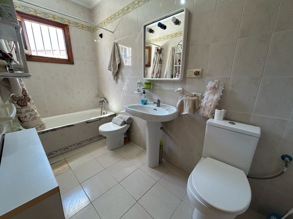 Se vende Adosada de 1 dormitorios en Costa Blanca, Alicante, España