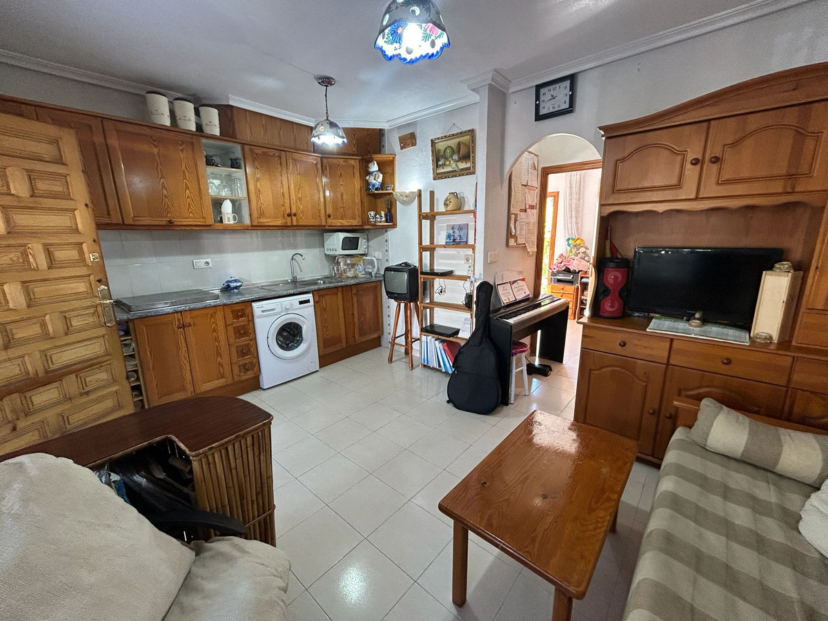 Se vende Adosada de 1 dormitorios en Costa Blanca, Alicante, España